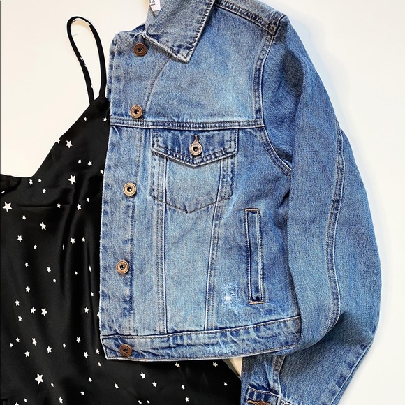 New Medium Washed Denim Jean Jacket - Picture 7 of 11